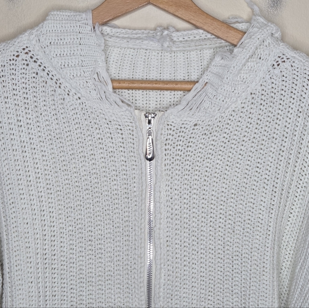 Womens Distressed Ivory Zip Front Cropped Hooded Knit Cardigan Sweater - Picture 2 of 4